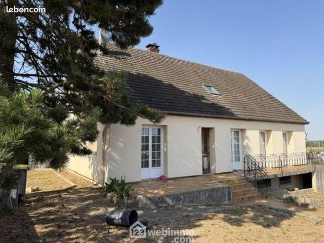 Pavillon 8 pièces 160 m²