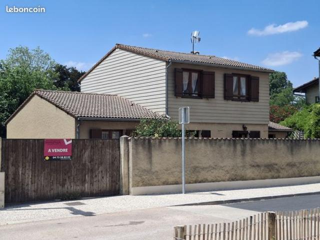 Pavillon 8 pièces 162 m²