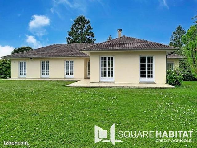 Pavillon 8 pièces 167 m²