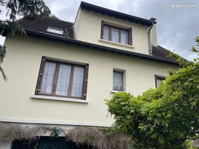 Pavillon 8 pièces 168 m²