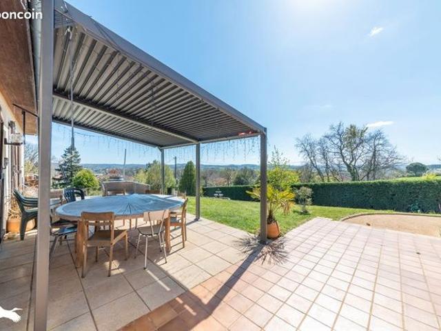 Pavillon 8 pièces 170 m²
