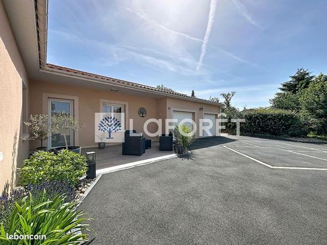 Pavillon 8 pièces 173 m²