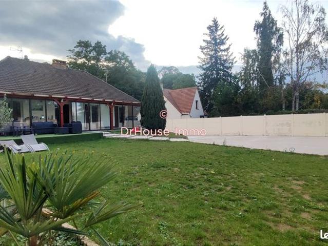 Pavillon 8 pièces 176 m²