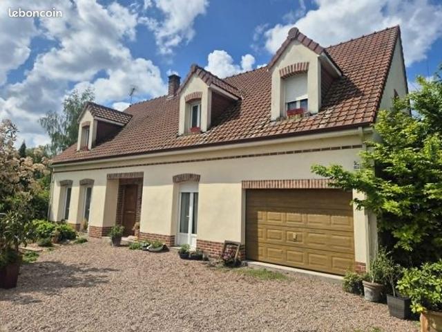Pavillon 8 pièces 178 m²