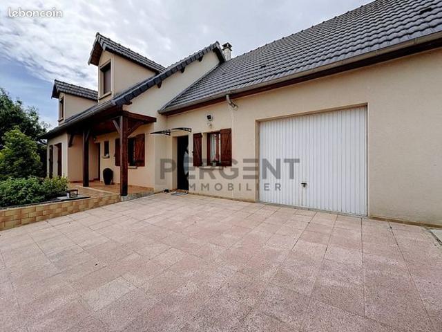 Pavillon 8 pièces 178 m²