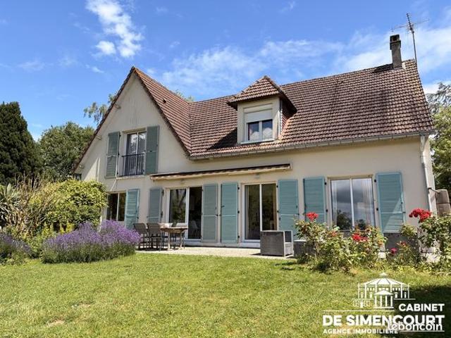 Pavillon 8 pièces 180 m²