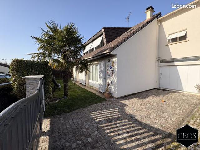 Pavillon 8 pièces 180 m²