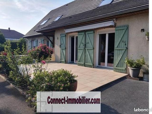 Pavillon 8 pièces 182 m²