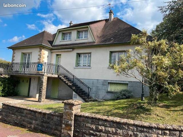 Pavillon 8 pièces 193 m²