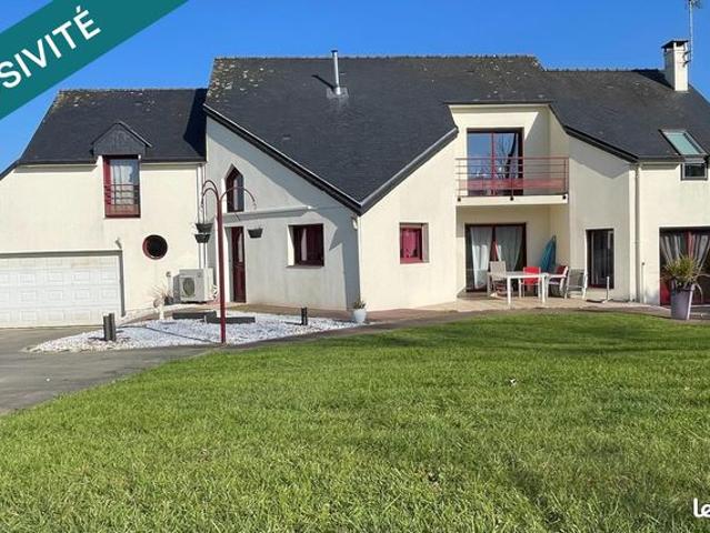 Pavillon 8 pièces 195 m²