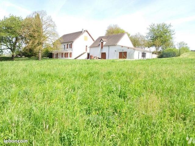 Pavillon 8 pièces 199 m²