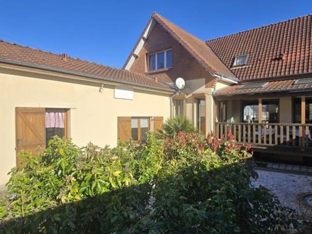Pavillon 8 pièces 200 m²