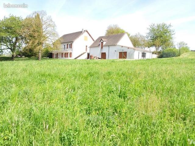 Pavillon 8 pièces 200 m²
