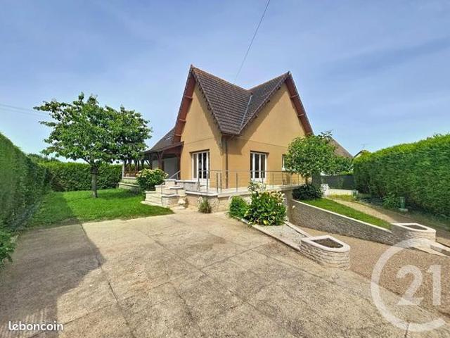 Pavillon 8 pièces 202 m²