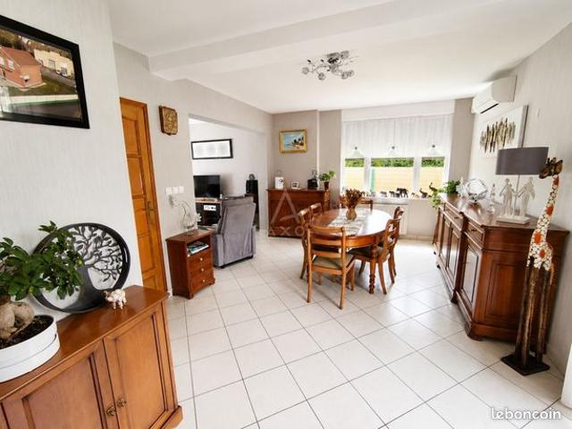 Pavillon 9 pièces 106 m²