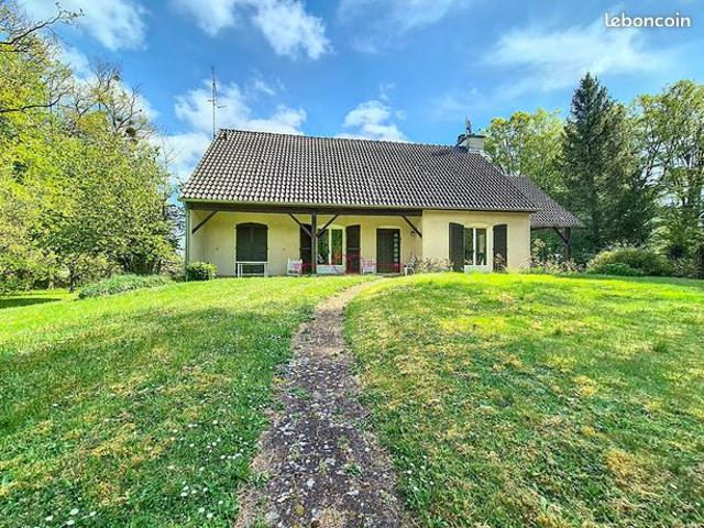 Pavillon 9 pièces 160 m²