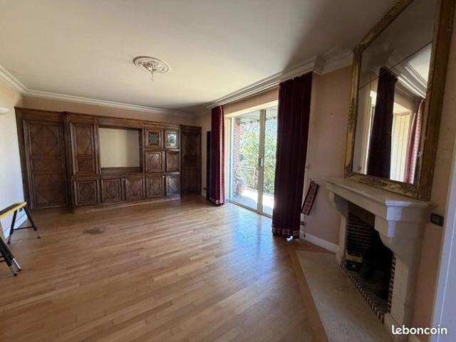 Pavillon 9 pièces 167 m²