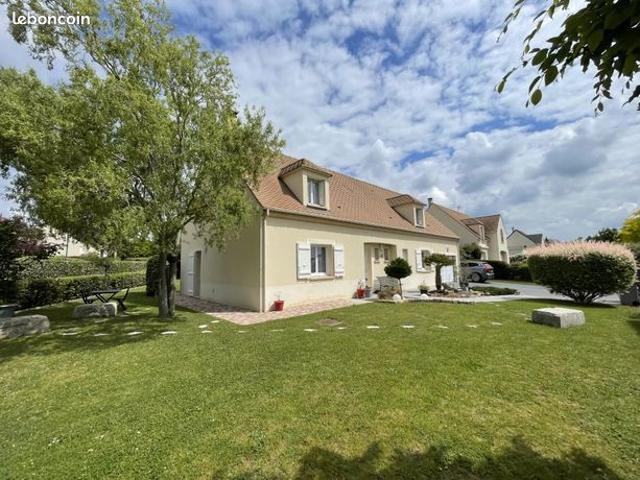 Pavillon 9 pièces 192 m²