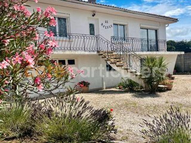 Pavillon 9 pièces 204 m²