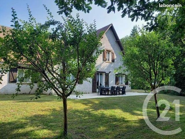 Pavillon 9 pièces 220 m²