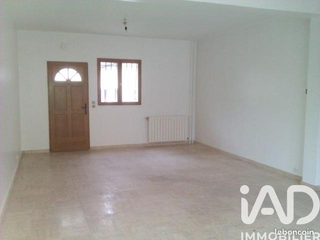 Pavillon 9 pièces 263 m²
