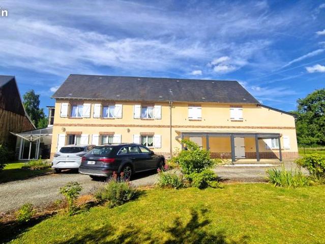 Pavillon 9 pièces 267 m²
