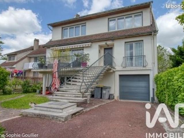 Pavillon 10 pièces 185 m²