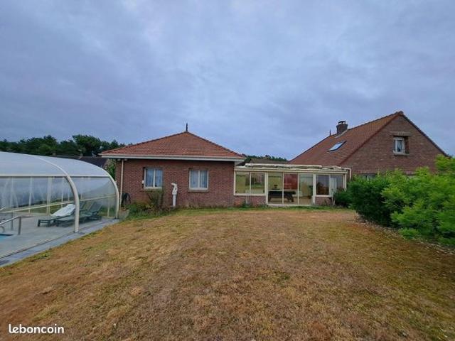 Pavillon 10 pièces 186 m²