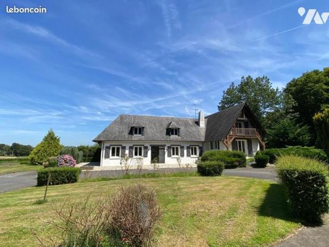 Pavillon 10 pièces 263 m²