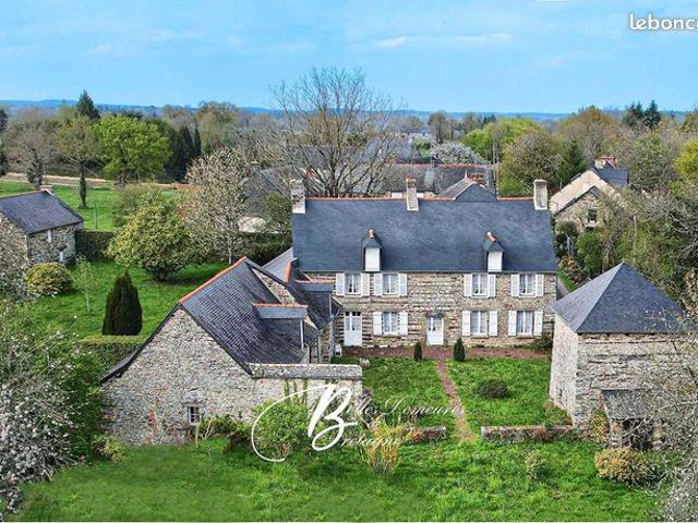 Pavillon 10 pièces 290 m²