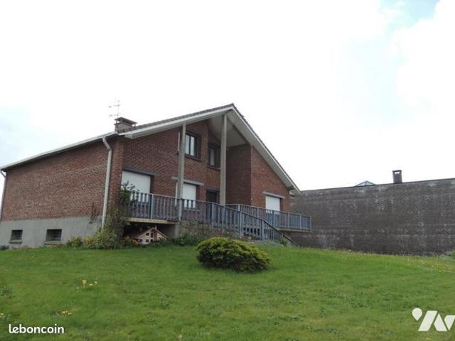 Pavillon 11 pièces 161 m²