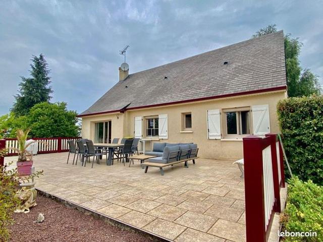 Pavillon 134 m² Cérans Foulletourte