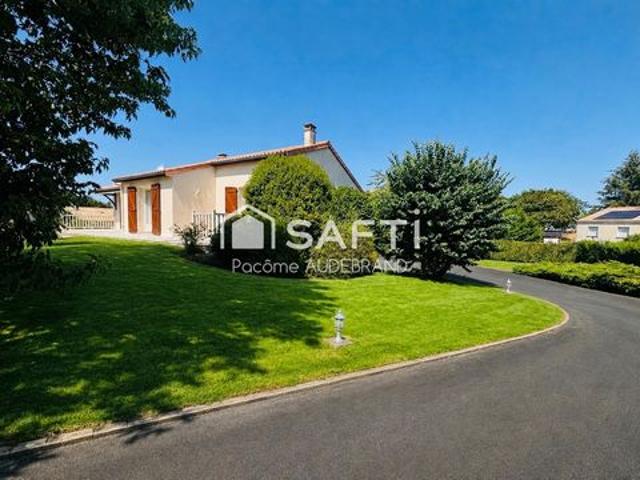 Pavillon 180m2, 5 chambres semi enterré – Parthenay