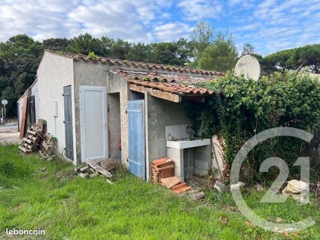 Pavillon 1 pièce 45 m²