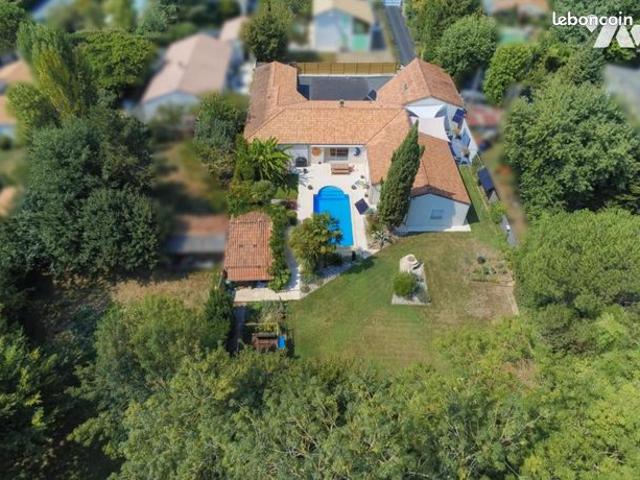 Pavillon 253 m² MAGNE