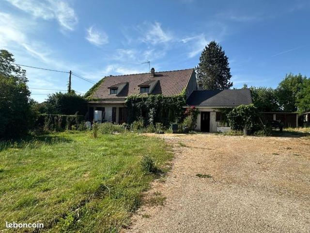Pavillon 3423 m² Neuvy Sautour