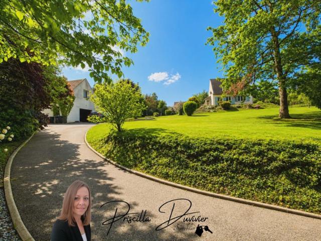 Pavillon 3 chambres + bureau avec grand jardin de 4 260 m2