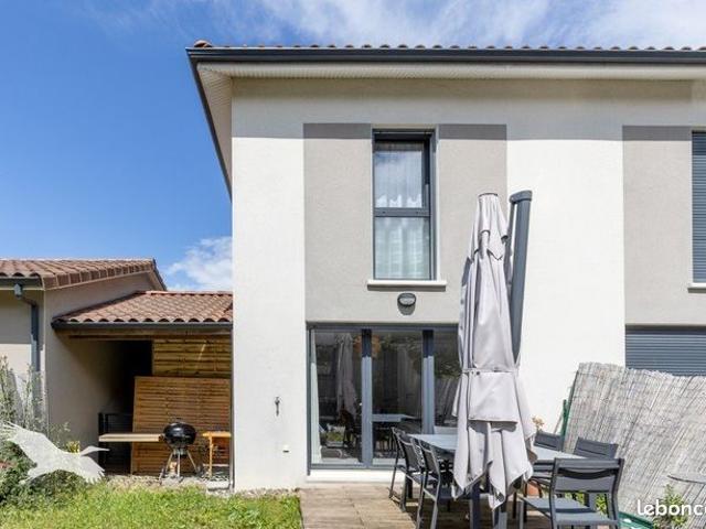 Pavillon 3 pièces 64 m²