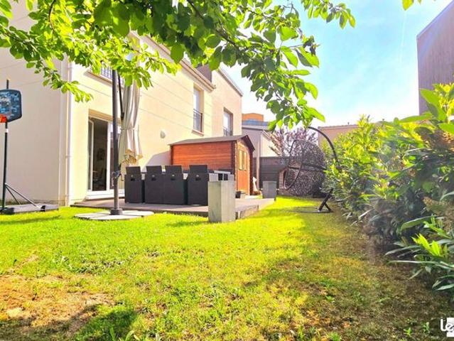 Pavillon 3 pièces 70 m²