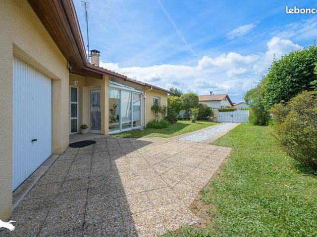Pavillon 3 pièces 100 m²