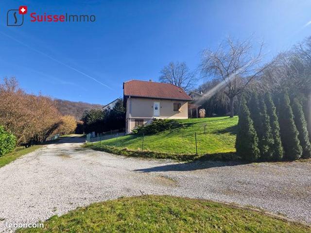 Pavillon 3 pièces 150 m²