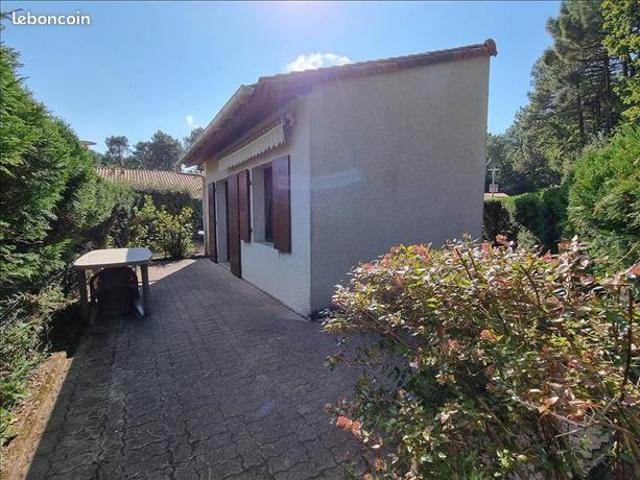 Pavillon 3 pièces 25 m²