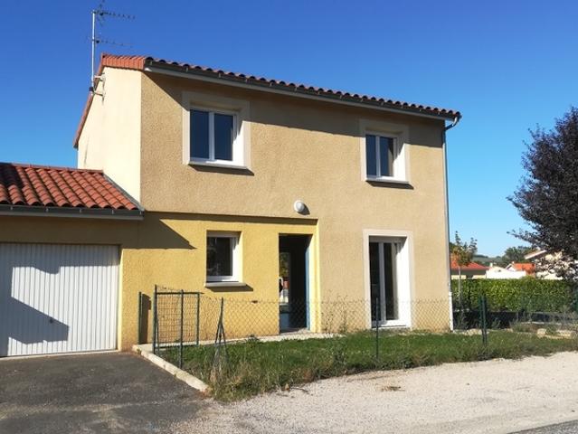 Pavillon T4 lotissement les EPICEAS à VEZEZOUX