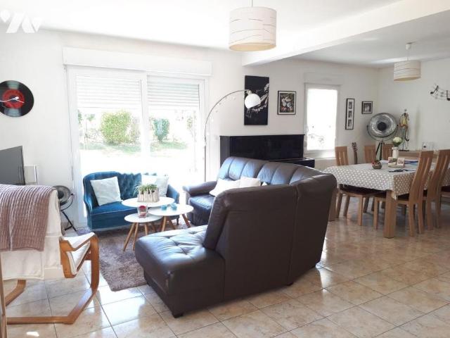 PAVILLON T5 COQUAINVILLIERS