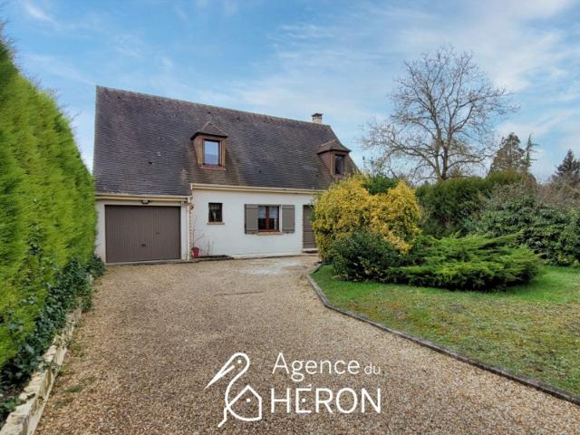 PAVILLON TRADITIONNEL 1994 SECTEUR CALME PROCHE NEMOURS