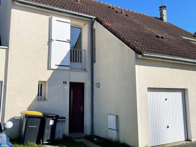 Pavillon à prix abordable, secteur calme à la campagne
