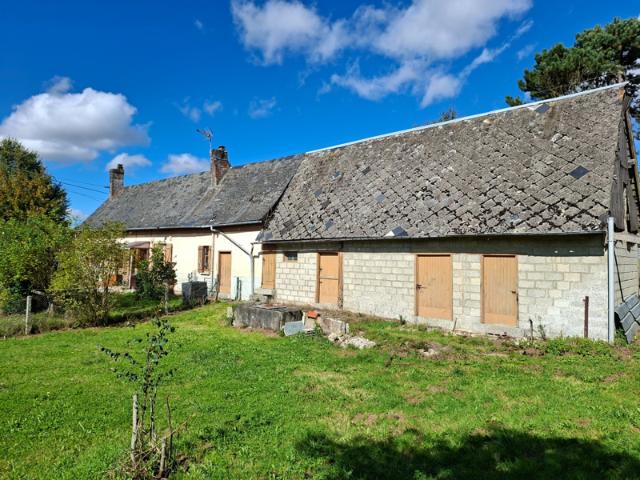 Pavillon à rénover à la campagne