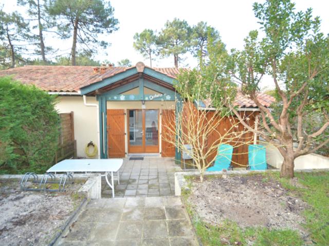 PAVILLON À VENDRE 2 PIÈCES PRINCIPALES + MEZZANINE LACANAU
