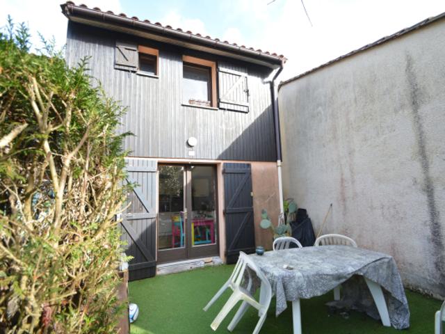 PAVILLON À VENDRE 3 PIÈCES PRINCIPALES LACANAU OCÉAN