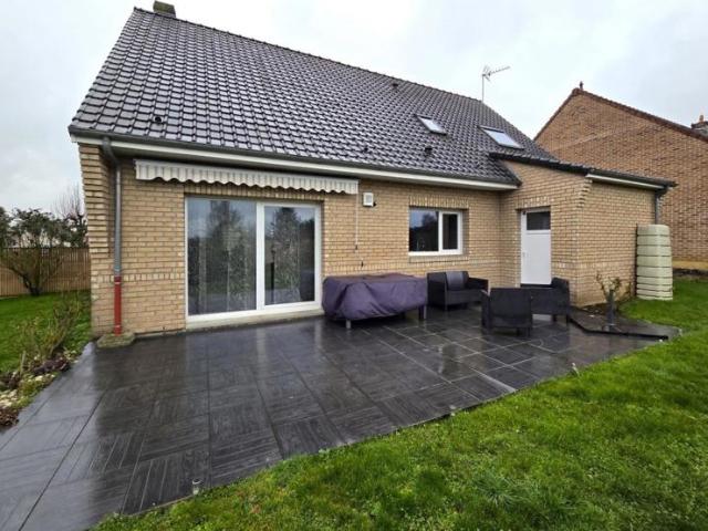 PAVILLON BRIQUES BERNARD LANNOY DE 2008 OFFRANT 103M² HAB
